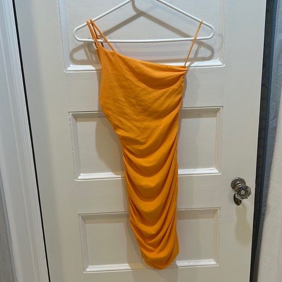 Princess Polly one shoulder mini dress - Picture 3 of 5